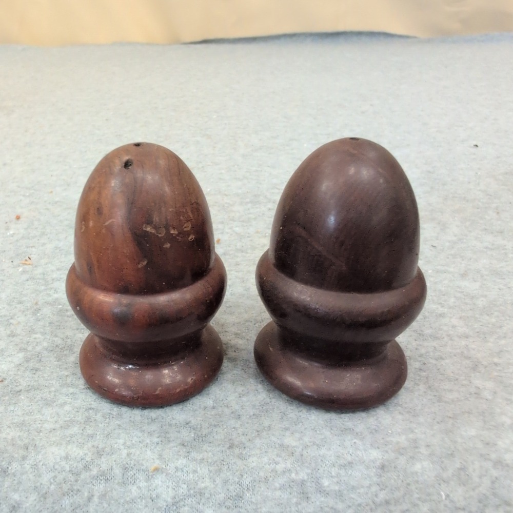 Vintage California Redwood Acorn Salt and Pepper Shakers Set Dark Wood USA